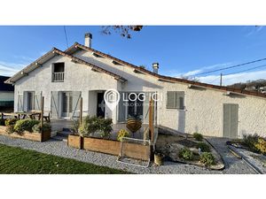 Maison rénovée de 160 m2 avec cuisine ouverte sur grand séjo