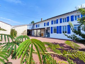 Maison Port D Envaux