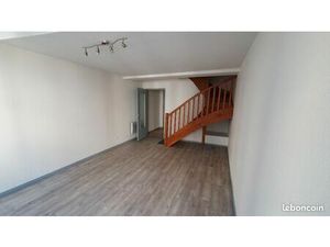 Duplex avec balcon dans le centre historique