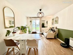 Appartement meublé avec jardin - 2 pièces - 39 m² - Choisy-le-roi (quartier du Port)