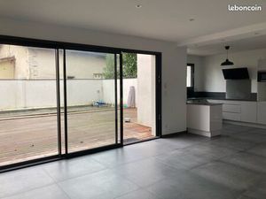 Location maison de standing à merignac mondesir