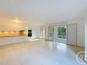 Appartement T3 à vendre - 3 pièces - 73 m2 - Cavalaire Sur Mer - 83 - PROVENCE-ALPES-COTE-