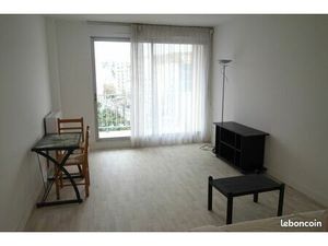 Grand Studio meublé 30 m² CHAVILLE - SEVRES