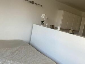 Location appartement 1 pièce 35 m² à Puteaux (92800)