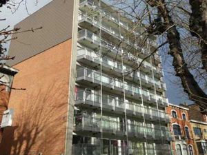 Studio avec garage à vendre