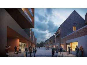 Espace commercial vide dans un nouveau quartier piéton