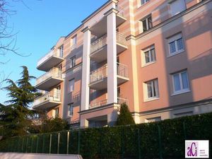 L'HAY LES ROSES - Appartement 2 pièces de 32 27 m2 meublé