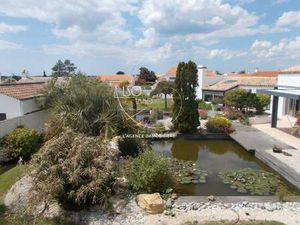 Vente Maison à Saint-Gilles-Croix-De-Vie Centre Ville (85800) : à vendre / 296m² Saint-Gil