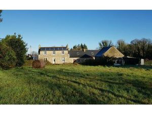 Maison Bourbriac 91 m² T-4 à vendre  169 600 €