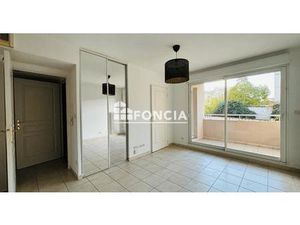 Limite Porte Marine - T1 BIS - Ascenseur- Terrasse