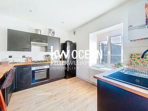 Morlaix centre – 83 m² – 3 chambres – DPE C - Rénové