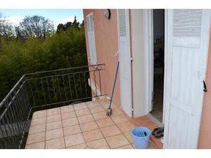 A LOUER T2 SAINT CANNAT