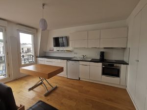 STUDIO MEUBLÉ ISSY LES MOULINAUX 23 5M2