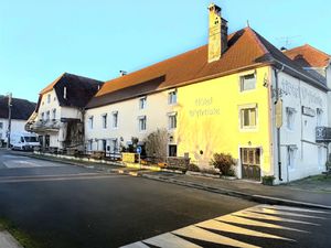 Hôtel restaurant bar