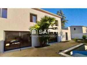 Maison T6 avec piscine et garage