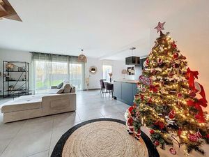 Coup de cœur assuré pour cette maison récente en fond d’impasse !!!