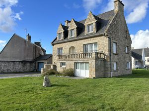 MATIGNON - Maison en pierre dans le bourg