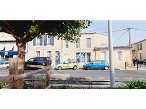 A Vendre Nîmes  proche Jean Jaurès  habitation ou local pro