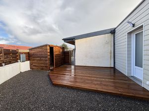 'Charmante maison en pierre neuve avec terrasse'
