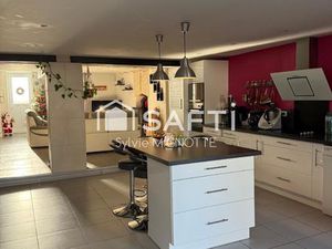 Belle charentaise entièrement rénovée