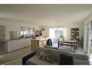 Maison neuve de 2024 à Salles 5 pièce(s) 100.10 m2