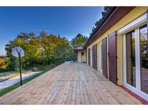 Maison 6 pièces 130 m² - 4 Chambres - Villegouge