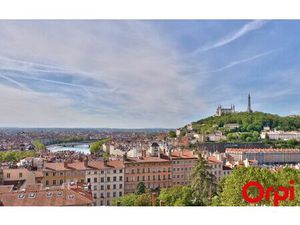Location appartement  109.24 m² T-4 à Lyon 1  2 380 €