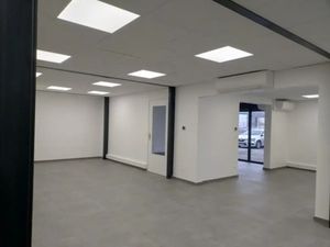 Local/bureau à louer CHAMBERY (73)200 M²