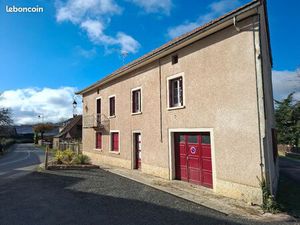 Maison individuelle dans bourg