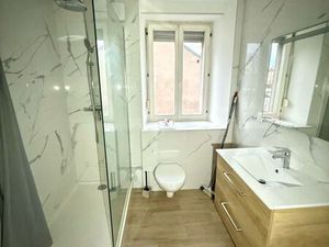 F2 rénové dispo de suite