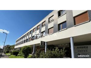 Appartement 4 pièces 77 m²