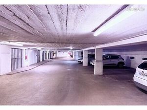 À louer – Garage double sécurisé – Brotteaux