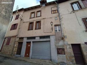 Propriété 9 pièces 113 m²