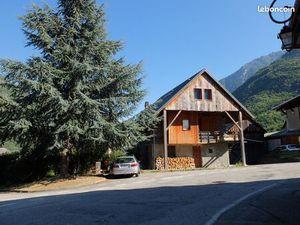 Maison solaire meublee