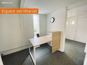 Local professionnel de 8 m² à louer – Idéal profession libérale ou activité administrative