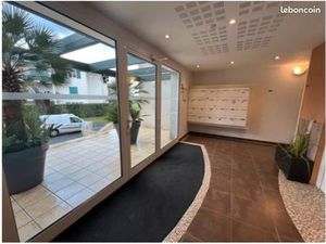 Appartement T3 avec terrasse 64 6 m2 et 2 places de parking couvertes 11 décembre 2025