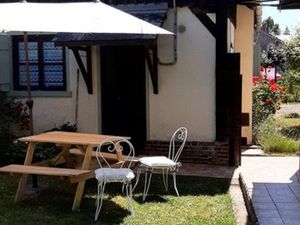 A louer gîte petite maison et son jardin indépendant