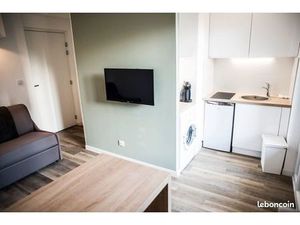 Appartement tout meublé place Flore