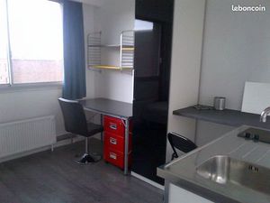 Studio 1 pièce 17 m²