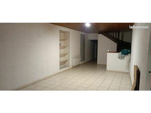 Maison centre bourg Beauvais sur Matha