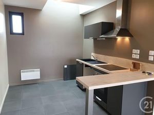 Appartement F2 à louer - 2 pièces - 50 m2 - Romorantin Lanthenay - 41 - CENTRE
