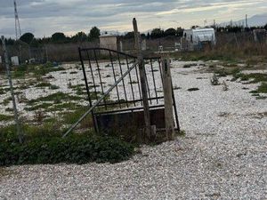 Terrain 500 m² a louer avec eau et courant