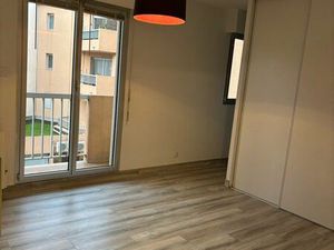 Charmant studio refait à neuf centre ville de Hyères