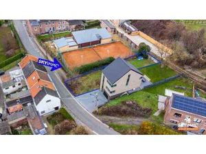 MAGNIFIQUE TERRAIN À BÂTIR DE 352M2 - IDEALEMENT SITUÉ