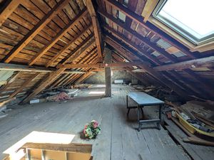 APPARTEMENT A RENOVER BRIANCON