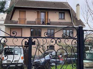 DRANCY Appartement dans pavillon de 3 pièces+ Grand garage