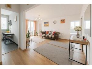 T3 lumineux – Dernier étage – Balcon – Cave + Box