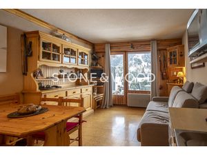 Studio meublé au Crêt du Merle