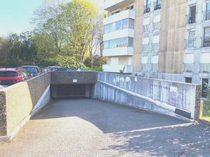 Box fermé - Anglet Centre - 13 m2