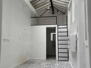 Local à usage de dépôt rue du Temple Paris 03